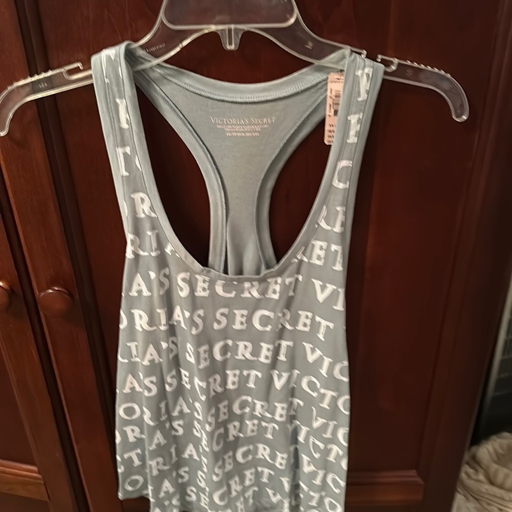 Victoria’s Secret top new with tags